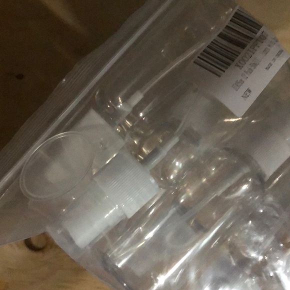 12 Pack 50ml/1.7oz Clear Spray Bottles - Picture 8 of 9